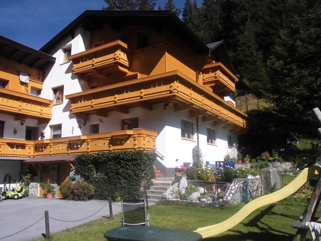 Haus Waldheim Hotel Sankt Leonhard im Pitztal Bagian luar foto